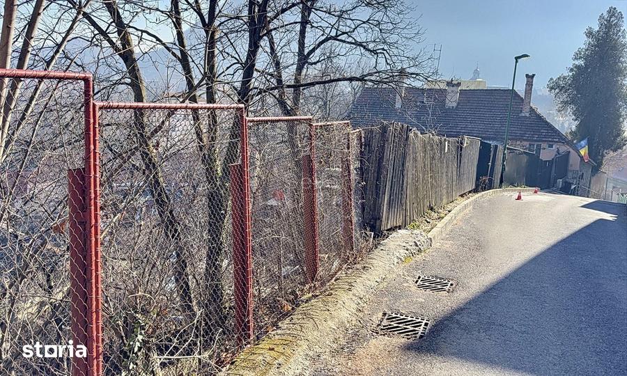 Teren de 729 mp, în Centrul Istoric