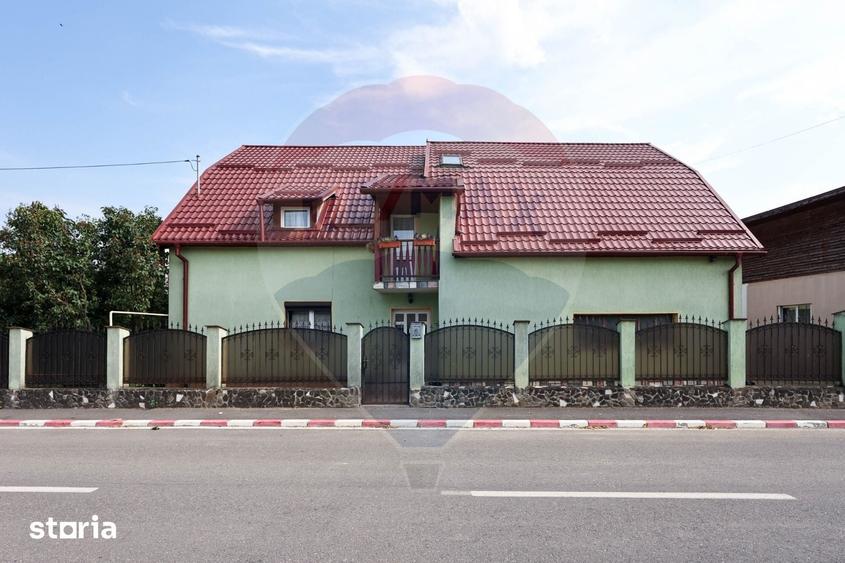 Casa cu gradina in zona Centrala Secele - 18