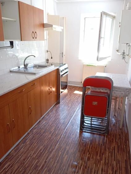 Apartament cu 2 camere decomandat în Ștefan cel Mare