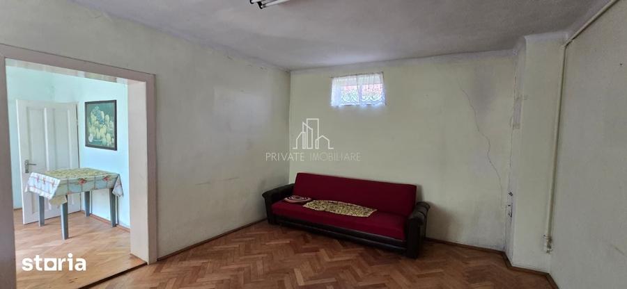 Casă cu 3 camere cu Teren 250 Mp în Bunești
