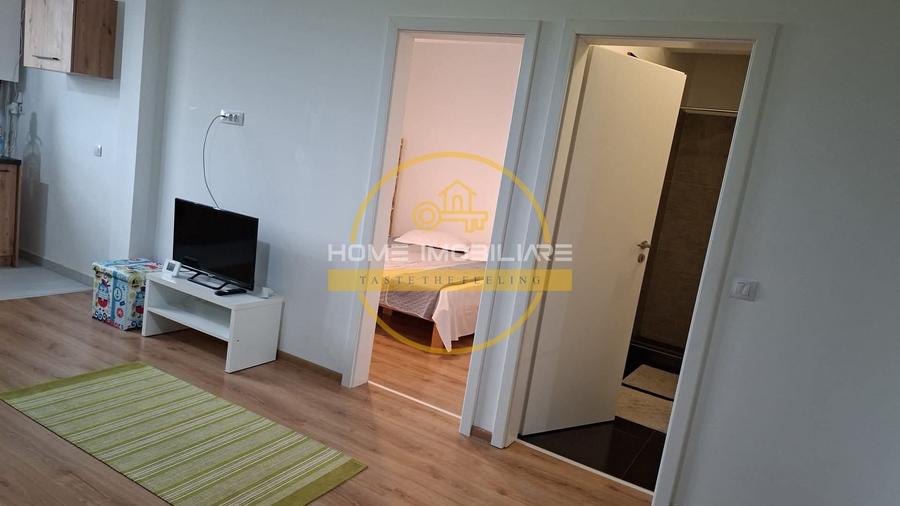 Apartament cu 2 camere semidecomandat, mobilat în Exterior Vest