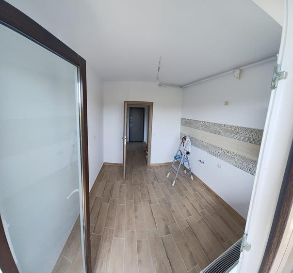 Garsonieră decomandată în Central
