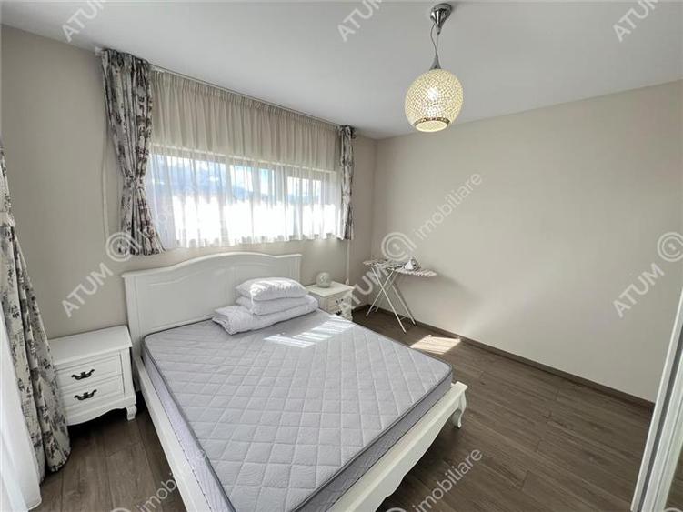 Apartament cu 3 camere decomandat, mobilat în Șelimbăr