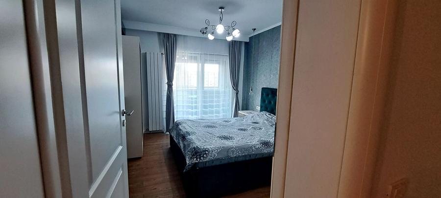 Apartament cu 4 camere decomandat, mobilat în Ultracentral