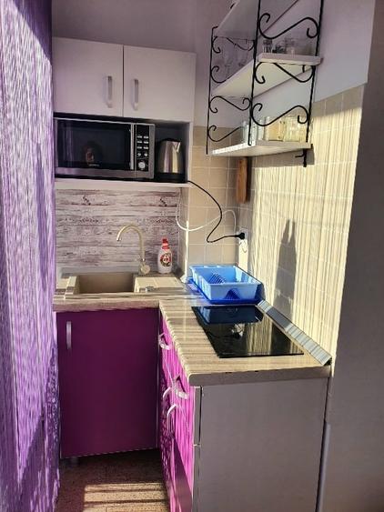 Apartament cu 2 camere nedecomandat, mobilat în Central