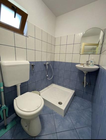 Casă cu 2 camere în Central