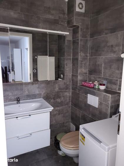 Apartament cu 3 camere în Lazaret