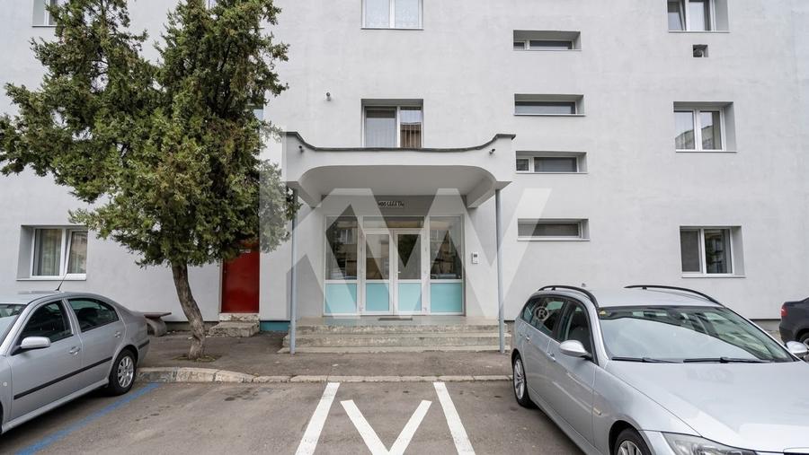 Garsonieră decomandată, mobilată în Bartolomeu