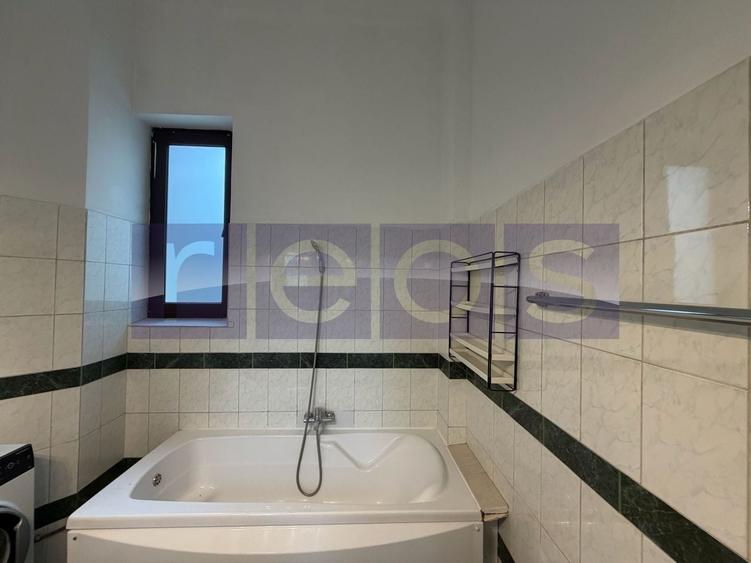 Apartament cu 4 camere în Primăverii