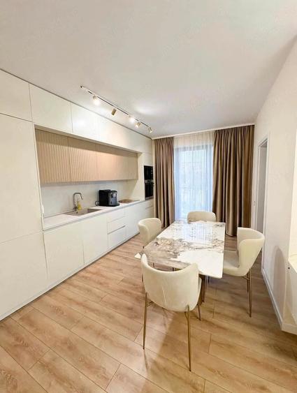 Apartament cu 2 camere decomandat în Aradului