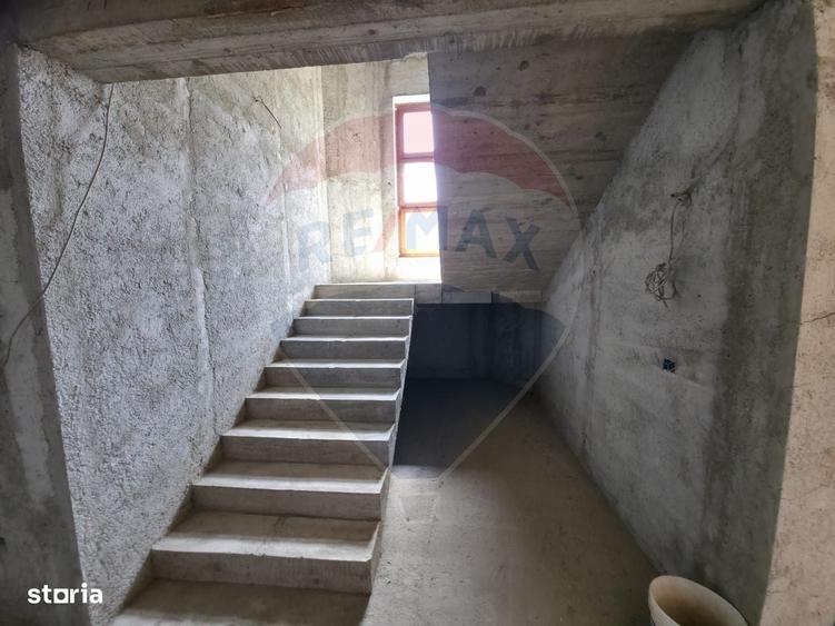 Casă cu 4 camere în Vad