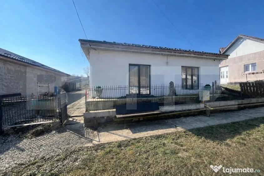 ???? Casa ta cu gradina generoasa, la doar 20 min de Bist - 12