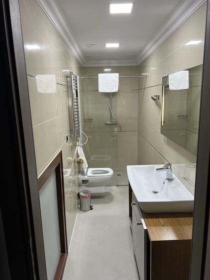 Apartament cu 2 camere decomandat în Poiana Brașov