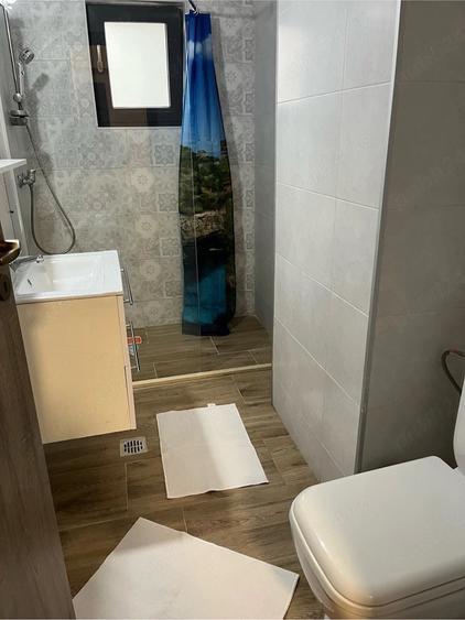 Apartament cu 2 camere decomandat în 1 Mai
