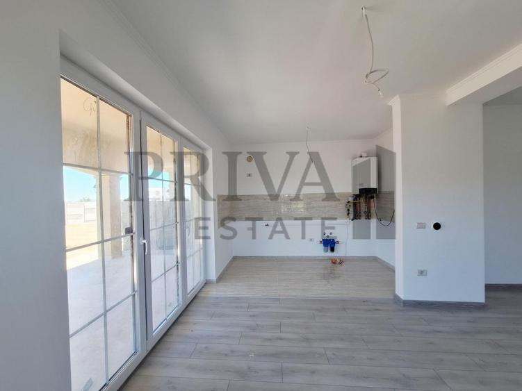 Duplex cu 3 camere cu Canalizare în Urseni