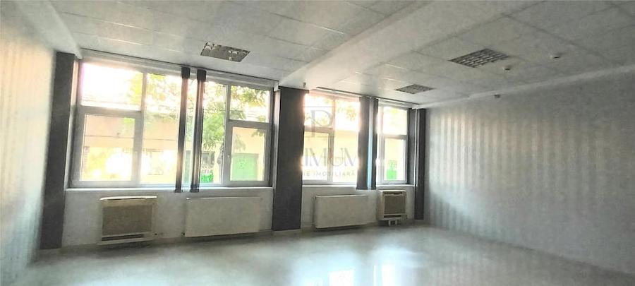 Spațiu comercial, de 90 mp, în Ultracentral