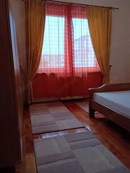 Apartament cu 2 camere decomandat în Unirii