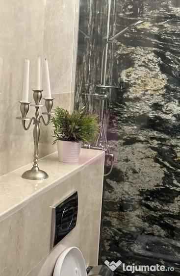Apartament cu 3 camere semidecomandat în Herăstrău