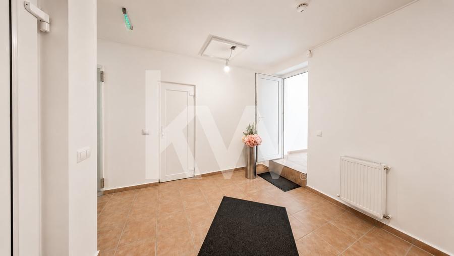 Spațiu comercial, de 245 mp, în Bartolomeu