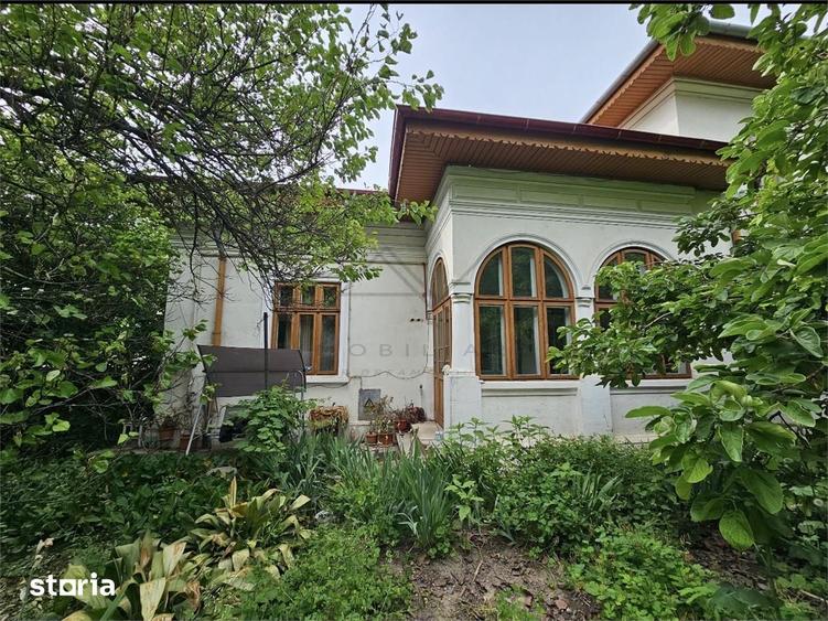 Casă cu 3 camere cu Teren 614 Mp în Centrul Civic