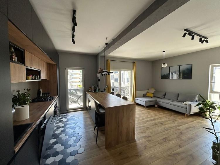 Apartament cu 2 camere decomandat în Florești