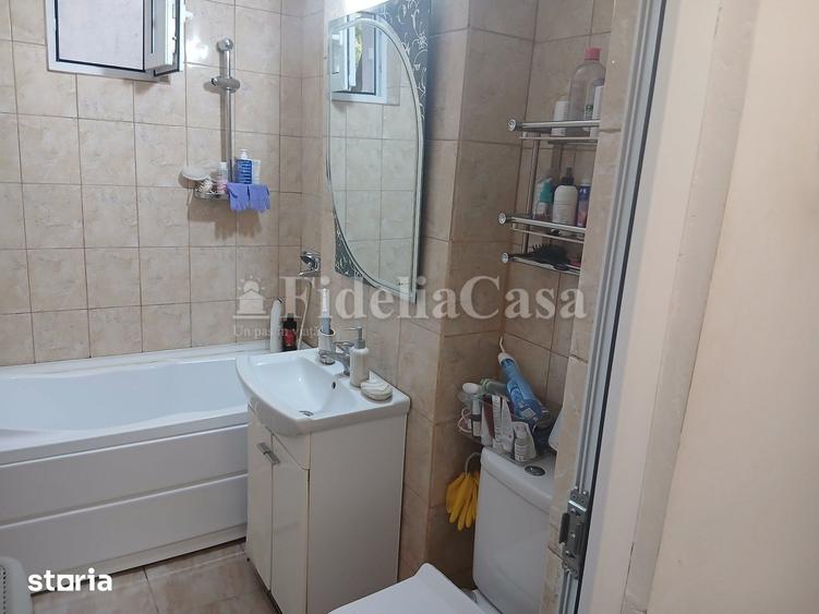 Apartament cu 2 camere decomandat în Tătărași