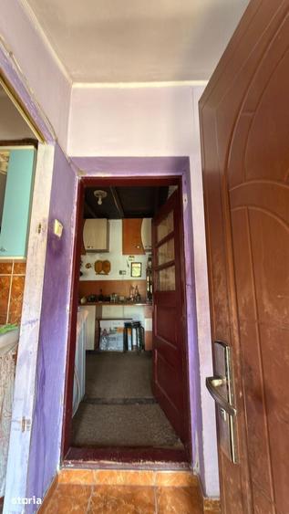 Casă cu 3 camere cu Teren 2100 Mp în Dor Mărunt