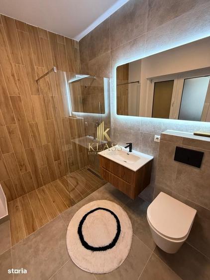 Apartament cu 4 camere în Central