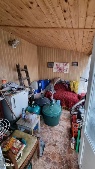 Casa modernizata, baie, centrala, 5593mp teren - Merei Ograzi - 6