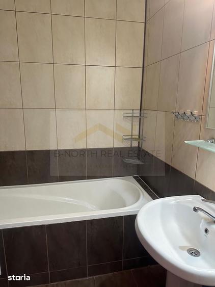 Apartament cu 4 camere semidecomandat, mobilat în Titan
