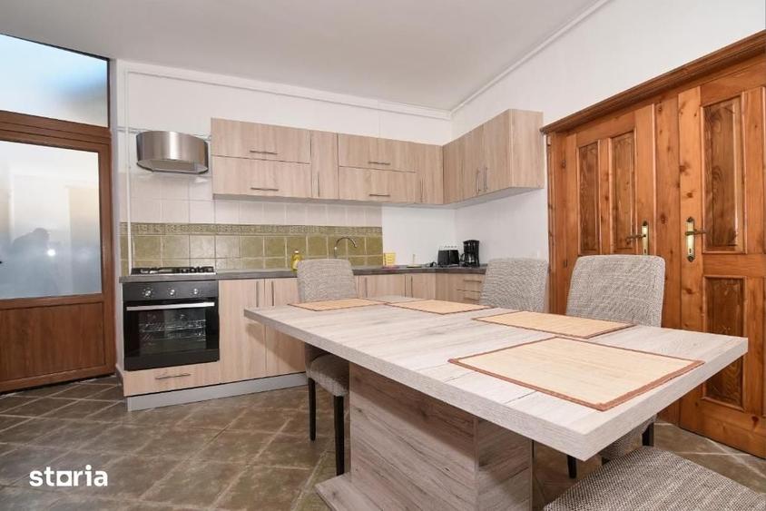 Apartament cu 2 camere semidecomandat, mobilat în Centrul Istoric
