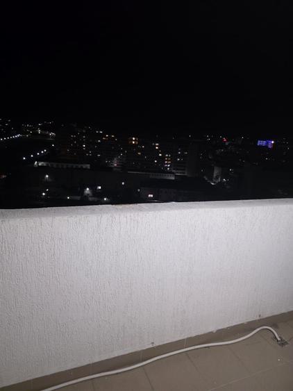 Apartament cu 3 camere decomandat în Ostroveni