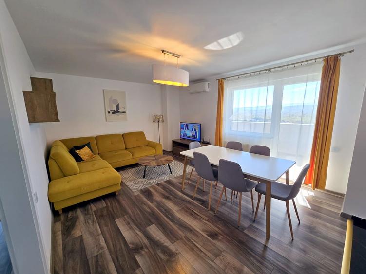 Apartament cu 2 camere semidecomandat în Mărăști