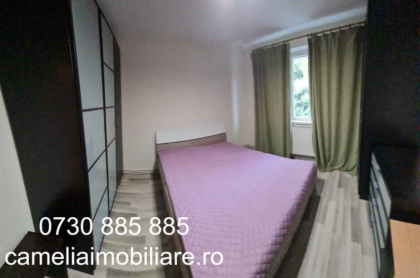 Apartament cu 4 camere semidecomandat în Gorjului