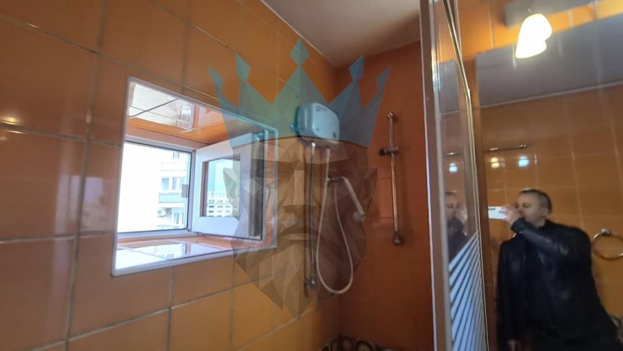 Apartament cu 2 camere semidecomandat, mobilat în Unirii