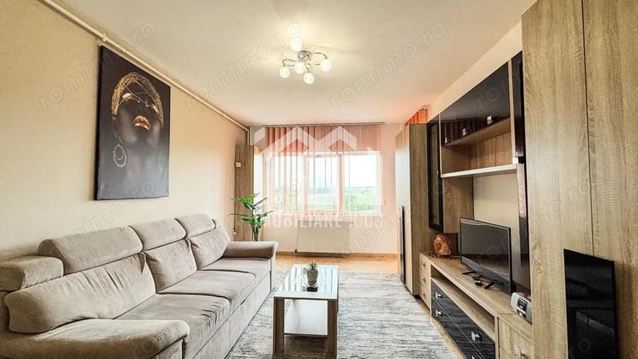 Apartament cu 2 camere semidecomandat în Jucu