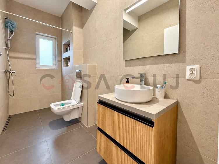 Apartament cu 3 camere semidecomandat, mobilat în Aurel Vlaicu