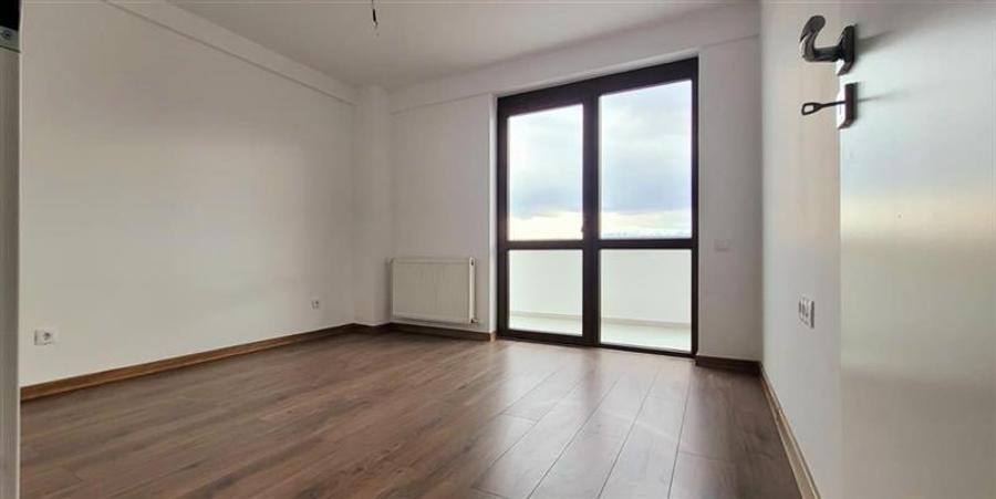Apartament cu 3 camere decomandat, mobilat în Șelimbăr