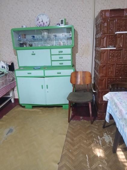 Casă cu 3 camere în Central