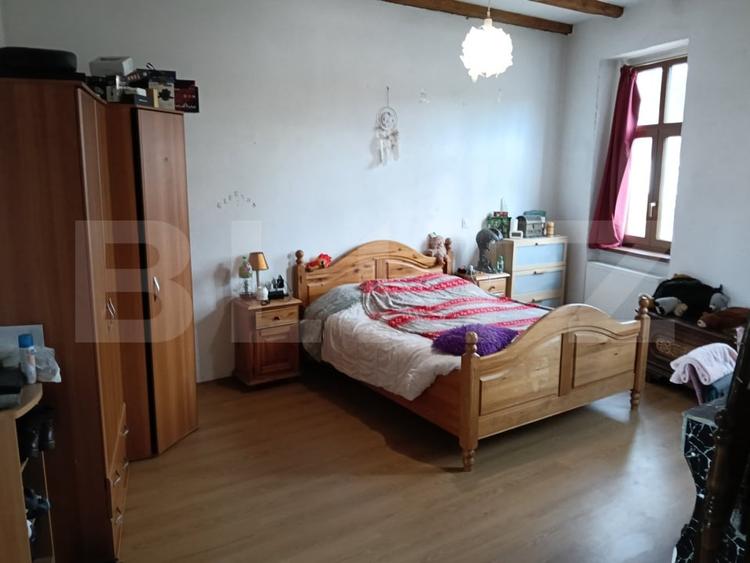Casă individuală cu 10 camere cu Canalizare în Sighișoara