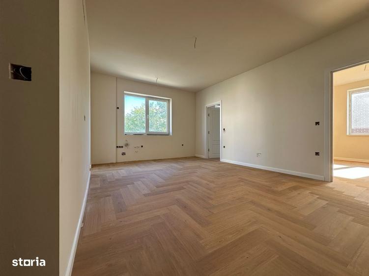 Apartament cu 3 camere în Iosia