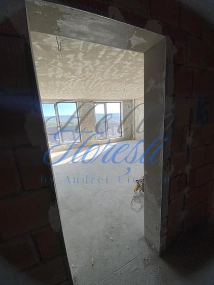 Apartament cu 2 camere semidecomandat în Someșeni