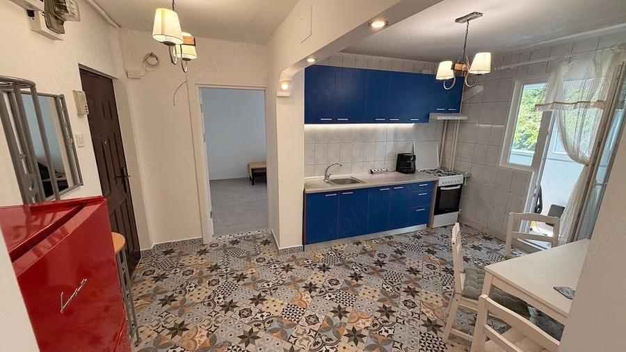 Apartament cu 2 camere decomandat în Berceni