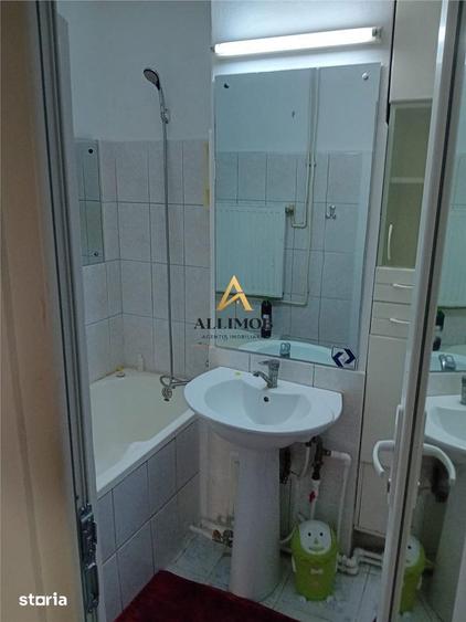 Apartament 3 camere in Targoviste, zona 1 Mai - 9