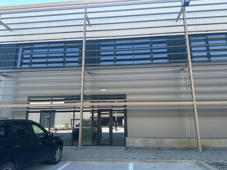 Spațiu industrial, de 1,200 mp, în Nord