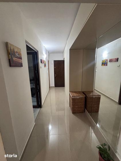 Apartament cu 2 camere în Văcăresti
