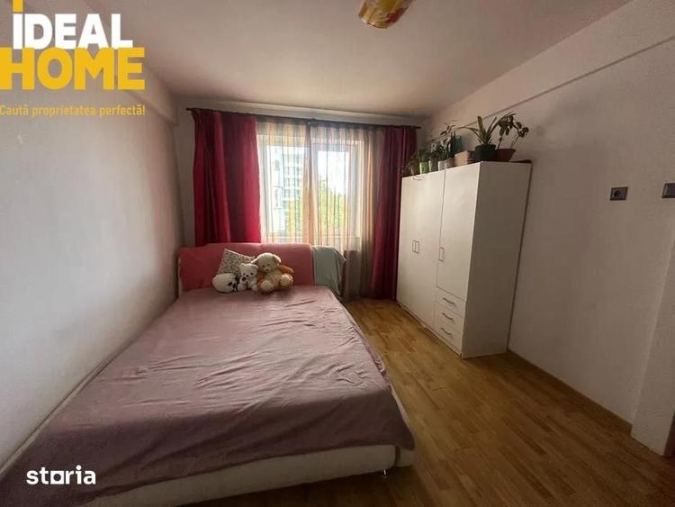 Apartament cu 2 camere semidecomandat în Podu Roș