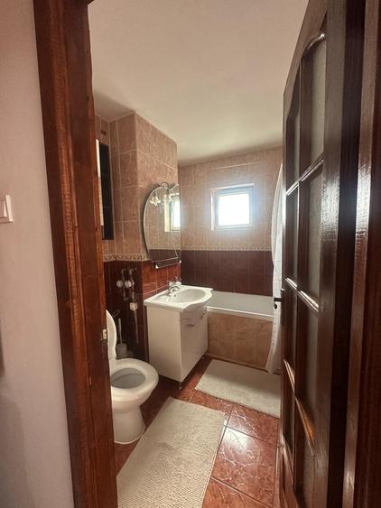 Apartament 2 camere decomandat in zona Soarelui - 5