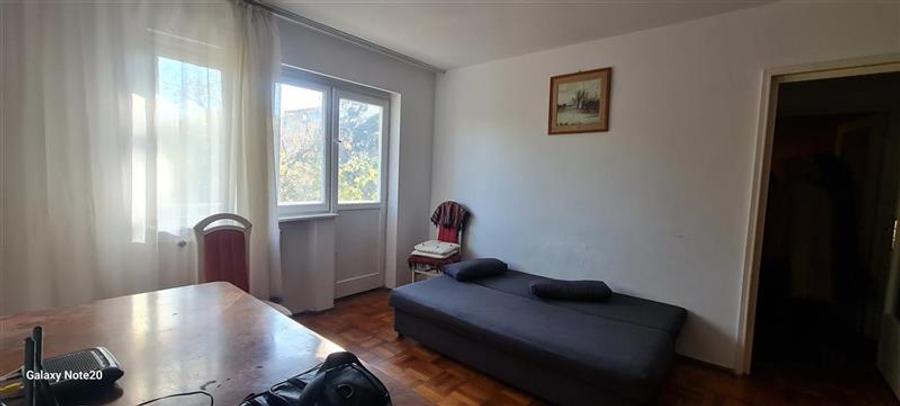 Apartament cu 2 camere semidecomandat în 3 Insule