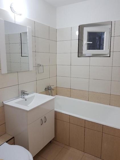 Apartament cu 2 camere decomandat în Sebastian